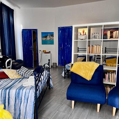 Suites Giudecca Napoli Esterno foto
