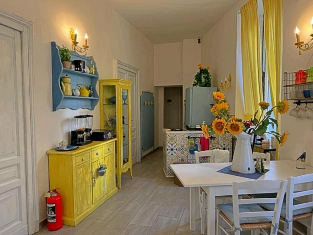Suites Giudecca Napoli Esterno foto