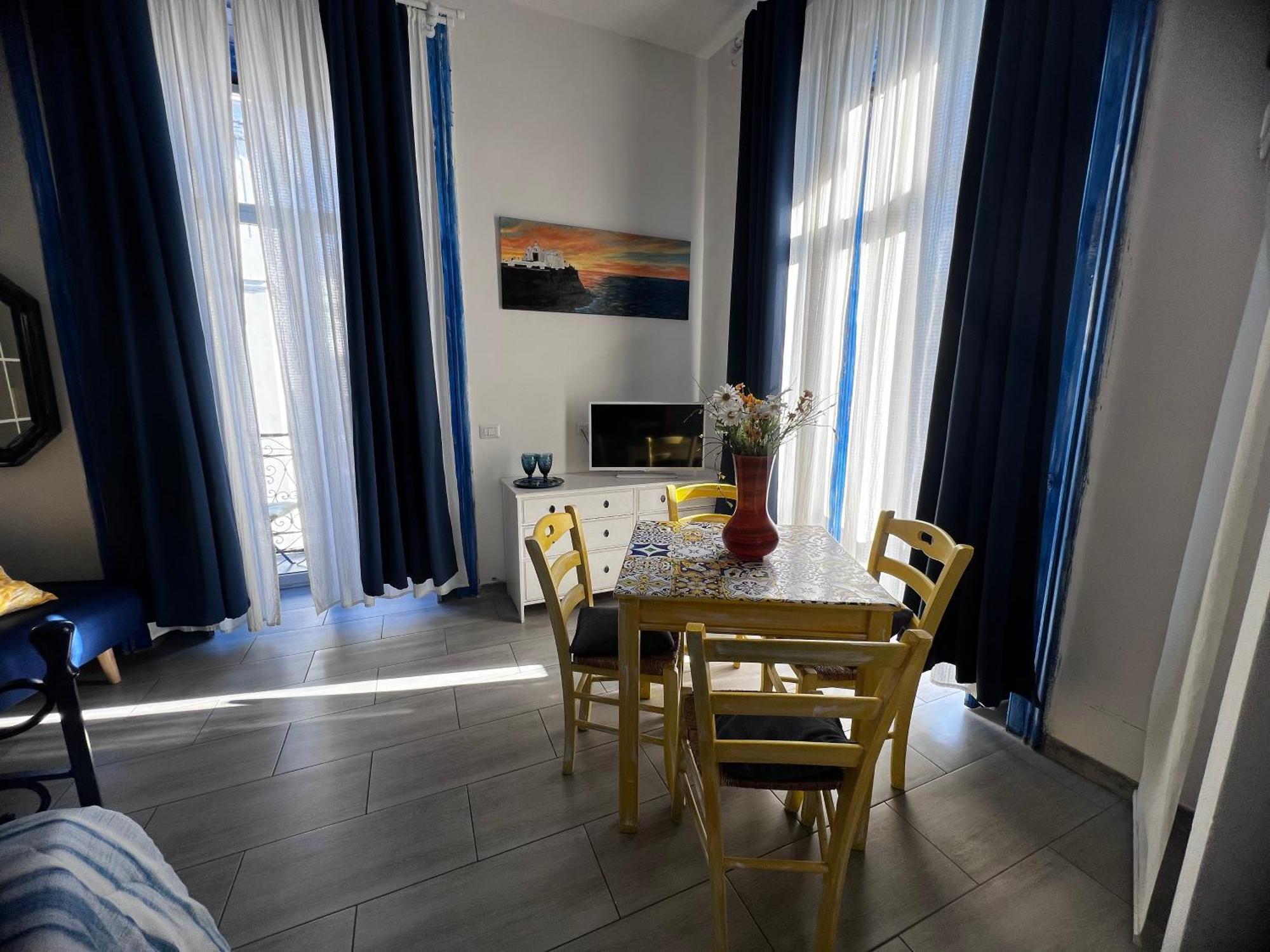 Suites Giudecca Napoli Esterno foto